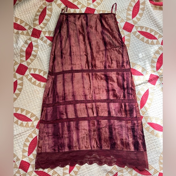 Y2K Burgundy Velvet Maxi Skirt - Picture 1 of 5